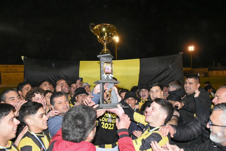 El Aurinegro celebró su título 20