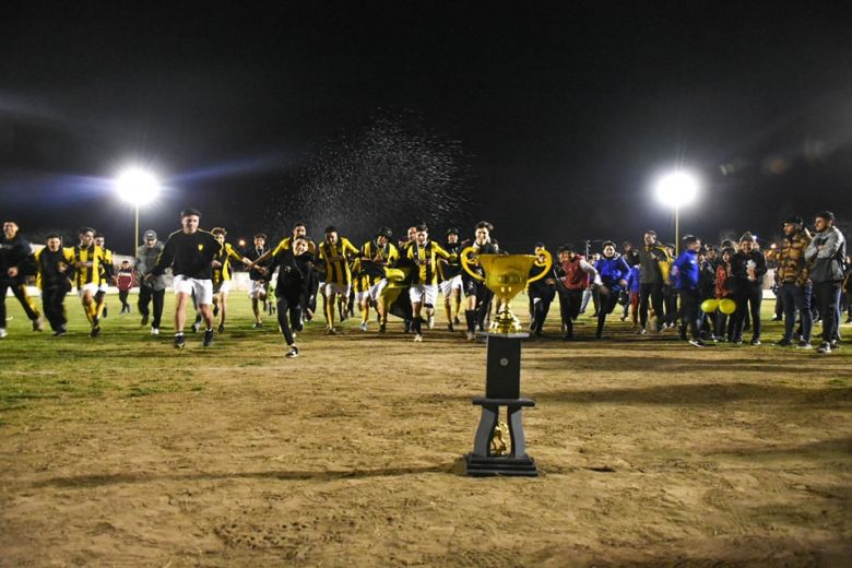 El Aurinegro celebró su título 20